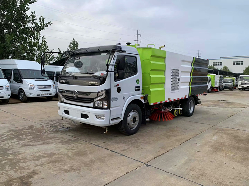 國六東風5方洗掃車-5噸洗掃車 國六東風5方洗掃車-5噸洗掃車